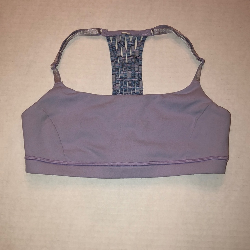 Lululemon sports bra with adjustable straps